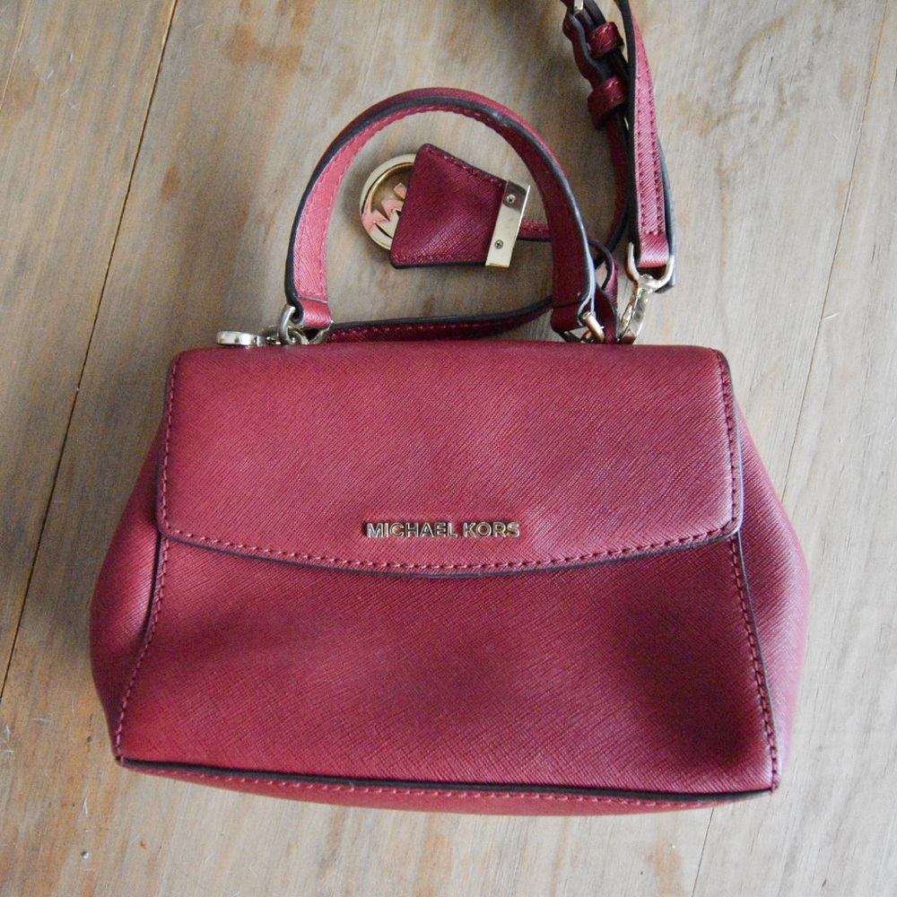 Michael Kors crossbody small